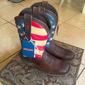 Brand New Men’s Durango Rebel Amarican Flag Boots!